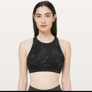 Like New Lululemon sports bra Free to Be Serene 10